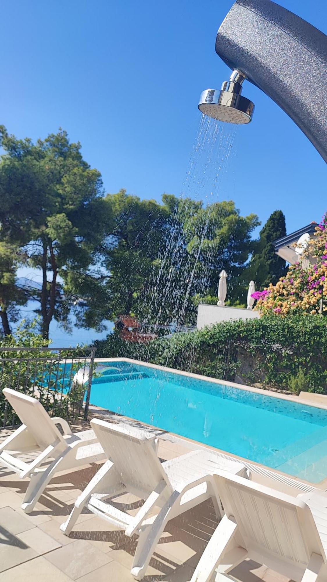 Villa Penava, Private Beach, Pool And 7Min To Trogir Extérieur photo
