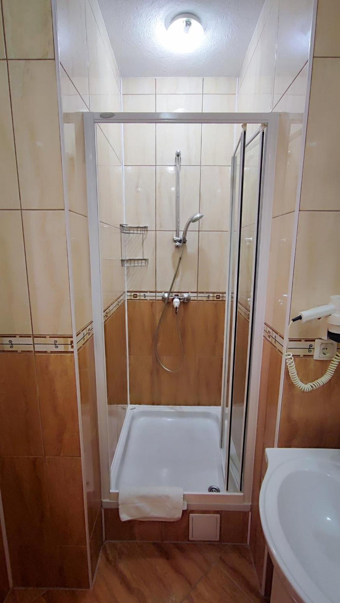 Villa Penava, Private Beach, Pool And 7Min To Trogir Chambre photo
