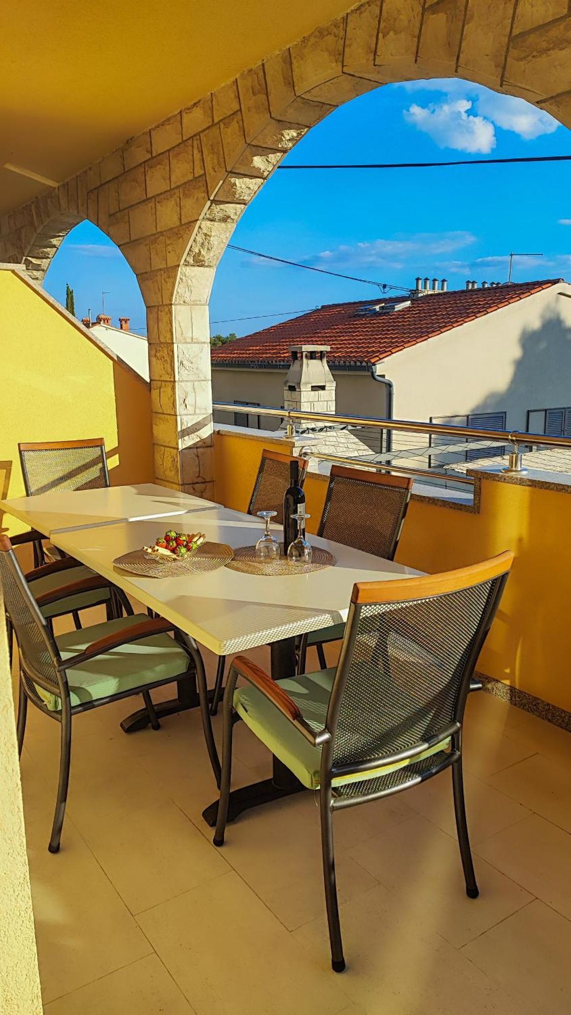 Villa Penava, Private Beach, Pool And 7Min To Trogir Chambre photo